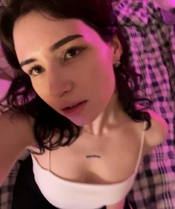 Елена, 22